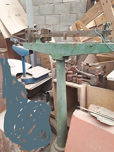 Тигүүчүлөр үчүн отургучтар: Продается комплект мебели и оборудования для ателье/швейного цеха: - — 6