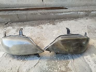 renault master: Фары передние на демио2 с 2002г по 2004г грязные у одного ушки — 1