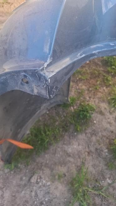 bamper kg: Бампер Subaru, Б/у — 4