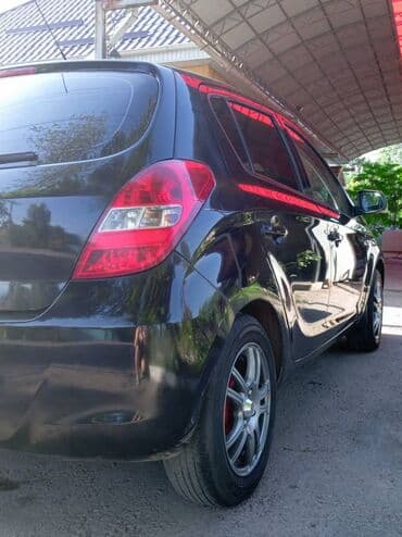 авто аванте: Hyundai i20: 2010 г., 1.4 л, Автомат, Бензин, Хэтчбэк — 5