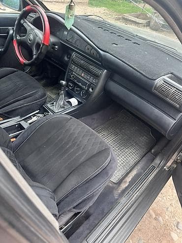 Продажа авто: Audi 100: 1992 г., 2.3 л, Механика, Бензин, Седан — 4