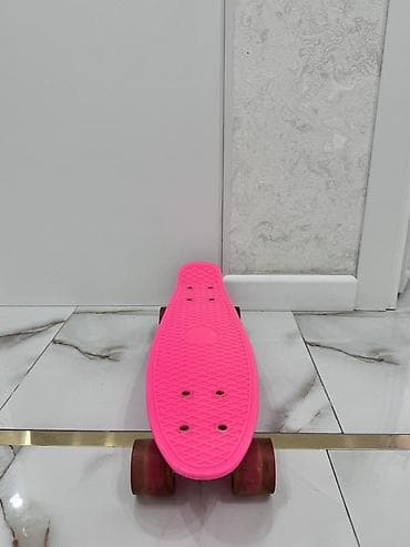 Детский транспорт: Мини-круизер (penny board) розового цвета. - Дека из прочного — 3