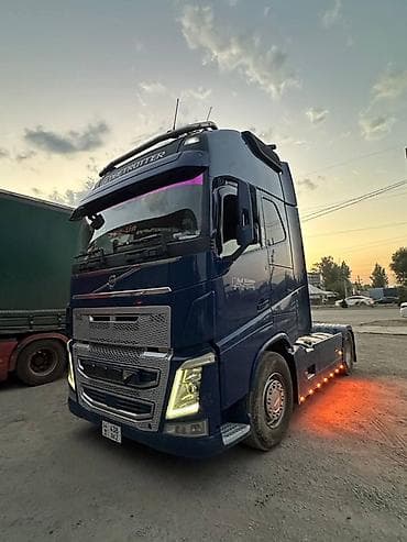 Транспорт: Тягач, Volvo, 2013 г., Без прицепа — 2