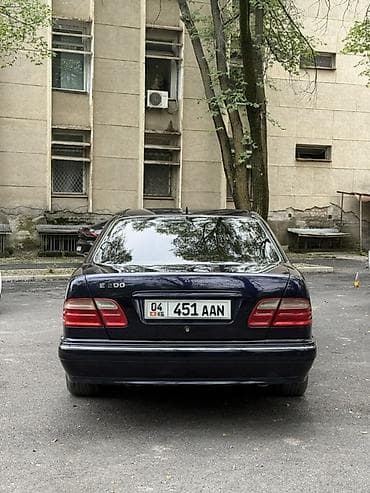 Унаа: Mercedes-Benz E-Class: 2001 г., 2 л, Кол менен иштөөчү, Бензин, Седан — 3