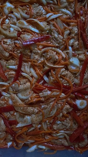 Мёд: Ассорти корейских салатов — свежеприготовленные закуски по — 10