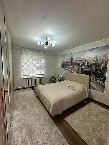 4: 🏡 Продаётся просторный двухэтажный дом в ж/м Кызыл-Аскер 📐 Участок — — 4