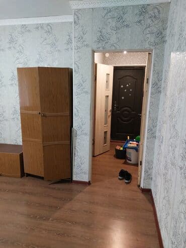 1 болмолуу батир: 1 бөлмө, 28 кв. м, Жеке план, 1 кабат, Косметикалык ремонт — 3