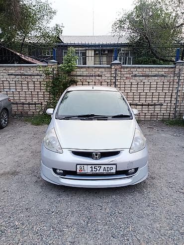 Honda Fit: 2003 г., 1.3 л, Вариатор, Бензин, Хэтчбэк