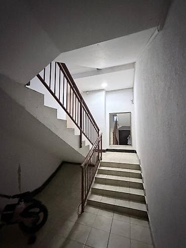 3-я кв на долг срок средний джал, 100 м2. В квартире есть все — 3