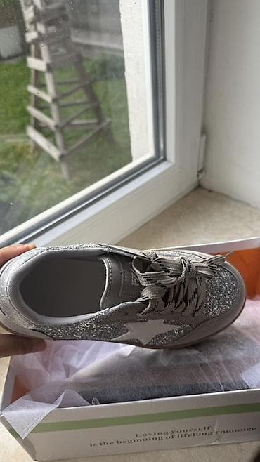 Айымдардын бут кийими: Кроссовкалар, 36.5, 37, Golden Goose, Жаңы, түсү - Боз — 2