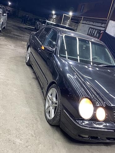 124 купе: Mercedes-Benz E-Class: 2000 г., 4.3 л, Автомат, Бензин, Седан — 2