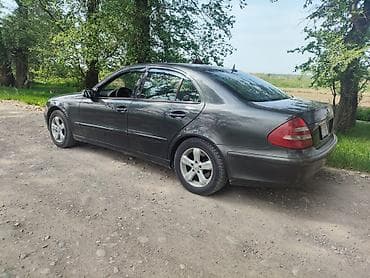 211 салон: Mercedes-Benz E-Class: 2004 г., 3.2 л, Автомат, Бензин, Седан — 3