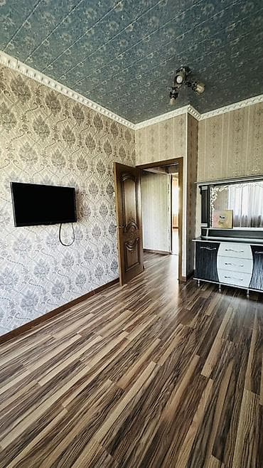 кж груп: 3 комнаты, 74 м², 105 серия, 3 этаж, Косметический ремонт — 3