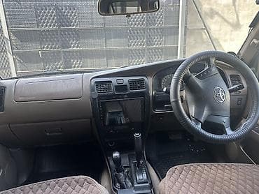 машина краска: Toyota Hilux Surf: 2002 г., 2.7 л, Автомат, Газ, Внедорожник — 5