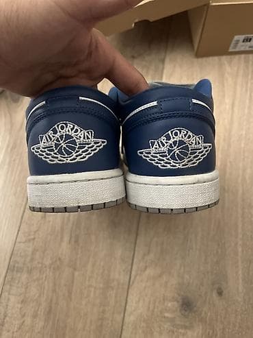 jordan low: Мужские кроссовки, 41, Air Jordan, Б/у — 1