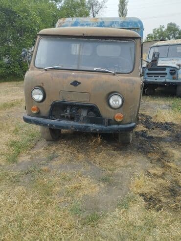 мтз 892.2: УАЗ 452 Buhanka: 1982 г., 2.4 л, Механика, Бензиновая, Внедорожник — 1