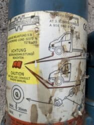 домкрат 3 тонны подкатной: Гидравлический бутылочный домкрат с разборной ручкой для Мерседес — 2