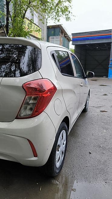 тойота спарки: Chevrolet Spark: 2018 г., 1 л, Автомат, Бензин, Хэтчбэк — 6