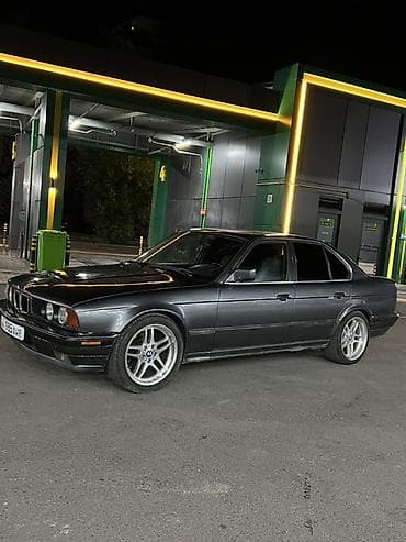 для е34: BMW 5 series: 1989 г., 3 л, Механика, Бензин, Седан — 2