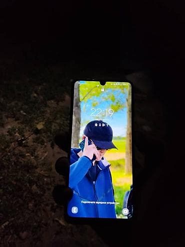 телевизор ч б: Смартфон Samsung Galaxy A22 (черный) - Экран 6.5", PLS TFT, вырез — 8