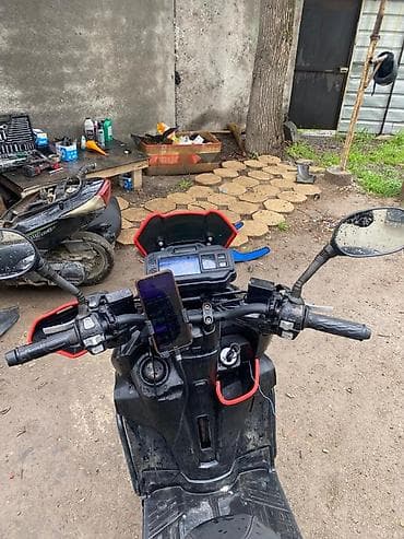 тула мотоцикл: Макси-скутер Tank, 150 куб. см, Бензин, Б/у — 6