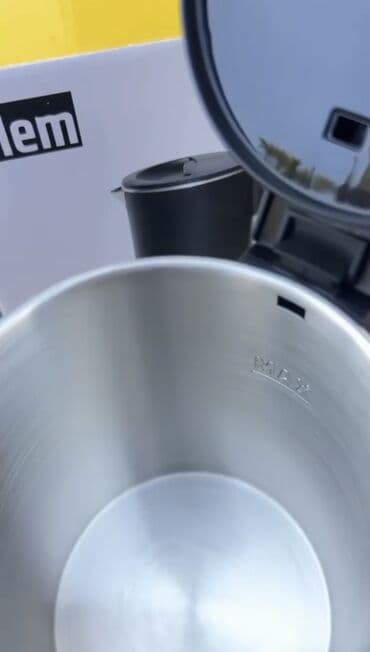 кофемашина со встроенным капучинатором: Электрический чайник — 3