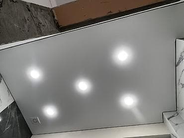 трек потолок: Линейные магнитные трековые светильники и врезные споты для потолка - — 4