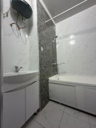 продажа домов в городе бишкек: 1 комната, 37 м², Элитка, 2 этаж, Евроремонт — 9