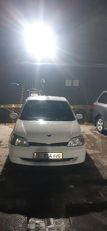 авто машина куплю: Toyota Platz: 2001 г., 1.5 л, Автомат, Бензин, Седан — 1