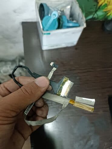 ноутбук ремонт на дому: Шлейф матрицы на ноутбуке 40 пин — 1