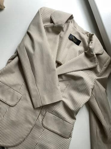 пиджаки женские бишкек: Элегантный женский пиджак от бренда SKIN, выполненный в классическом — 2