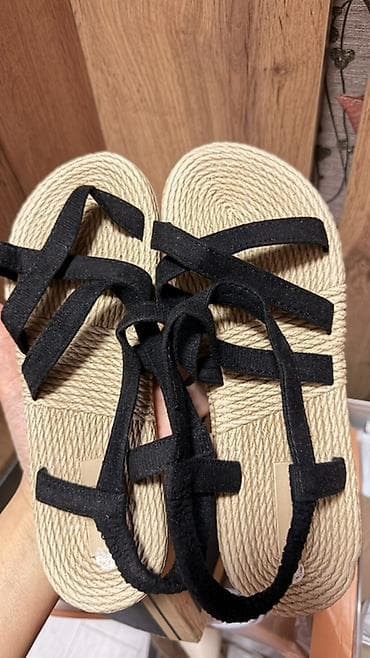 личные веши: Женская одежда и обувь — подборка модных позиций. Одежда: - Маленькое — 9