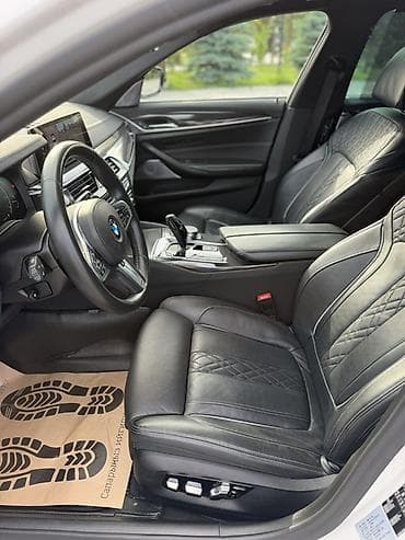 бампер бмв е30: BMW 530: 2019 г., 2 л, Автомат, Бензин, Седан — 7
