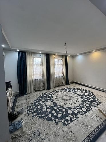 Кыймылсыз мүлк: 🔥 Срочно продается дом в Ак-Ордо 3 🏡 2-этажный дом 10/9 размером — 3