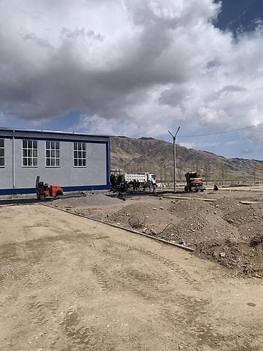 услуги по укладке асфальта: Укладка асфальта Гарантия, Бесплатная консультация, Монтаж Больше 6 лет опыта — 6