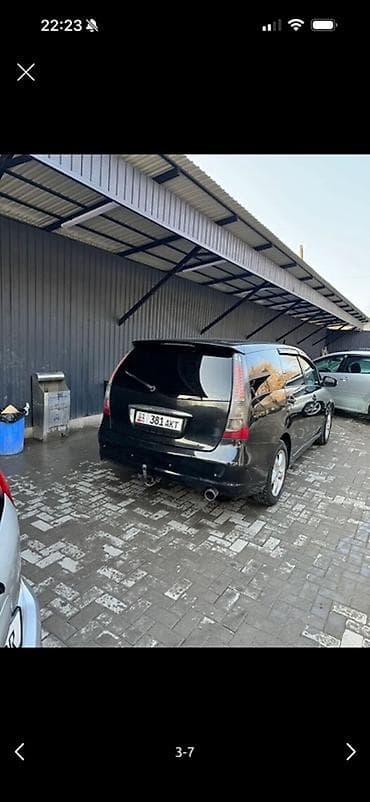 Mitsubishi Grandis: 2004 г., 2.4 л, Минивэн