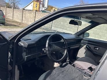 Audi 100: 1989 г., 0.2 л, Ручные, Бензин, Седан