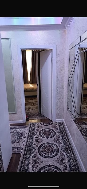 квартира 4 комнат: 2 комнаты, С мебелью полностью — 5