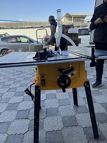 пила электро: Циркулярные электропилы Новый, От электросети, Rolf, Глубина пропила 86 мм, Диаметр диска: 255 мм, Настольная — 3