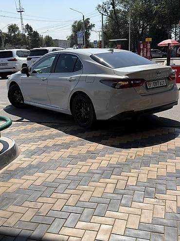 айфон обмен на машину: Toyota Camry: 2022 г., 2.5 л, Автомат, Гибрид, Седан — 2