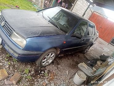 honda vit: Volkswagen Vento: 1995 г., Седан — 3