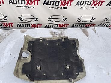 Утеплитель капота Lexus