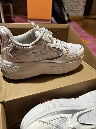 электронный самокат: Кроссовки-ролики (роликовые кроссовки) с выдвижными колесами - Два — 2