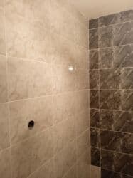 ковры резиновые: Подготовка стен для укладки, Подготовка стен для грунтовки, Резка плитки | Керамическая плитка, Керамогранитая плитка, Стеклянная плитка | Вертикальная укладка, Диагональная укладка, Горизонтальная укладка Больше 6 лет опыта — 15