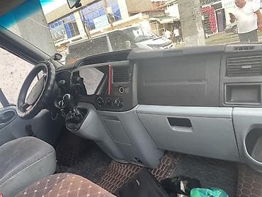 фары 220: Ford Transit T300 пассажирский микроавтобус - Кузов: длинная база — 2