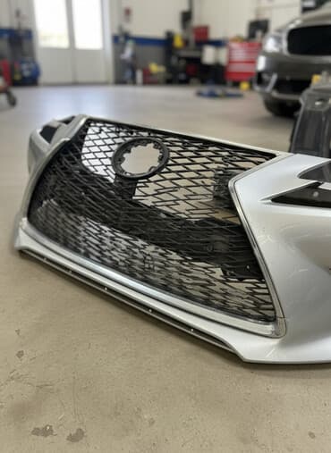 доски delta by axent с дополнительными планками: Бампер Передний Lexus, Б/у, Оригинал — 1