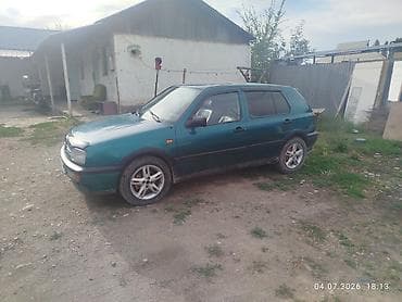 Volkswagen Golf: 1992 г., 1.8 л, Механика, Хэтчбэк