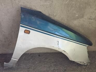 нива крыло: Переднее правое Daihatsu, 1999 г., Б/у, Оригинал — 2