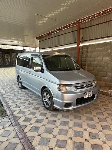 Honda Stepwgn: 2004 г., 2.4 л, Автомат, Бензин, Минивэн