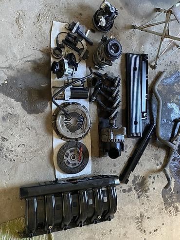 авенсис капот: Набор автозапчастей для рядного бензинового мотора (6 цилиндров). В — 1